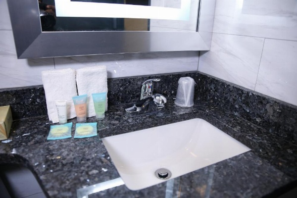 7 Days Hotel image 14