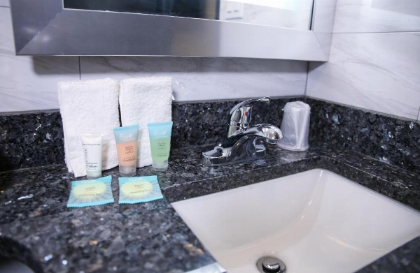 7 Days Hotel image 15