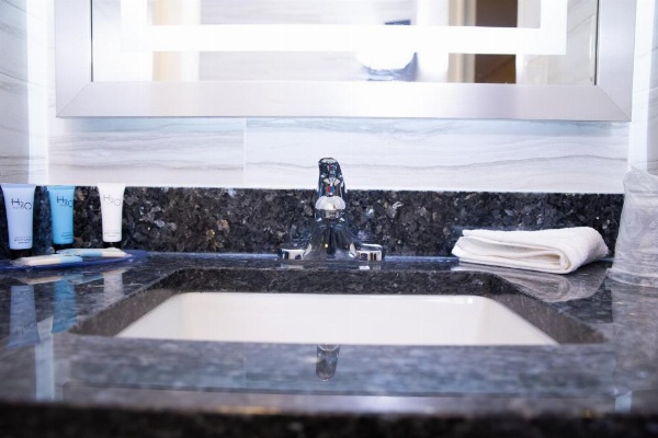 7 Days Hotel image 18