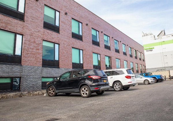 7 Days Hotel image 5