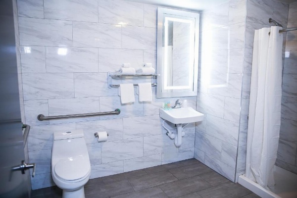 7 Days Hotel image 7