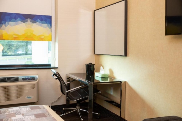 7 Days Hotel image 9